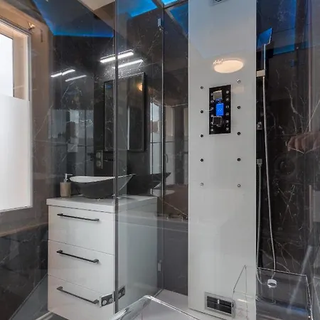 L'etoile Et Le Merveilleux 2 * Dijon