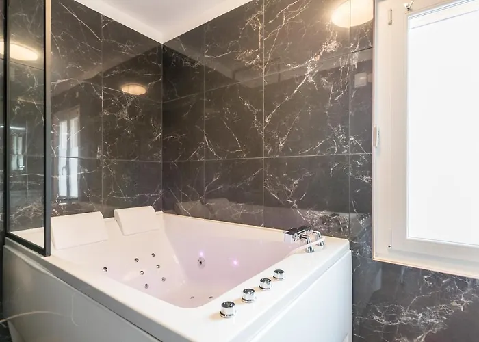 L'etoile Et Le Merveilleux 2 Apartment Dijon