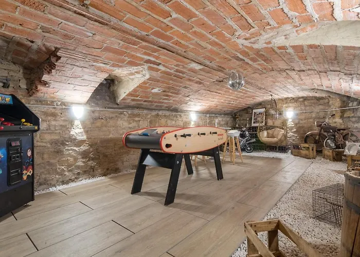 L'etoile Et Le Merveilleux 2 アパート ディジョン